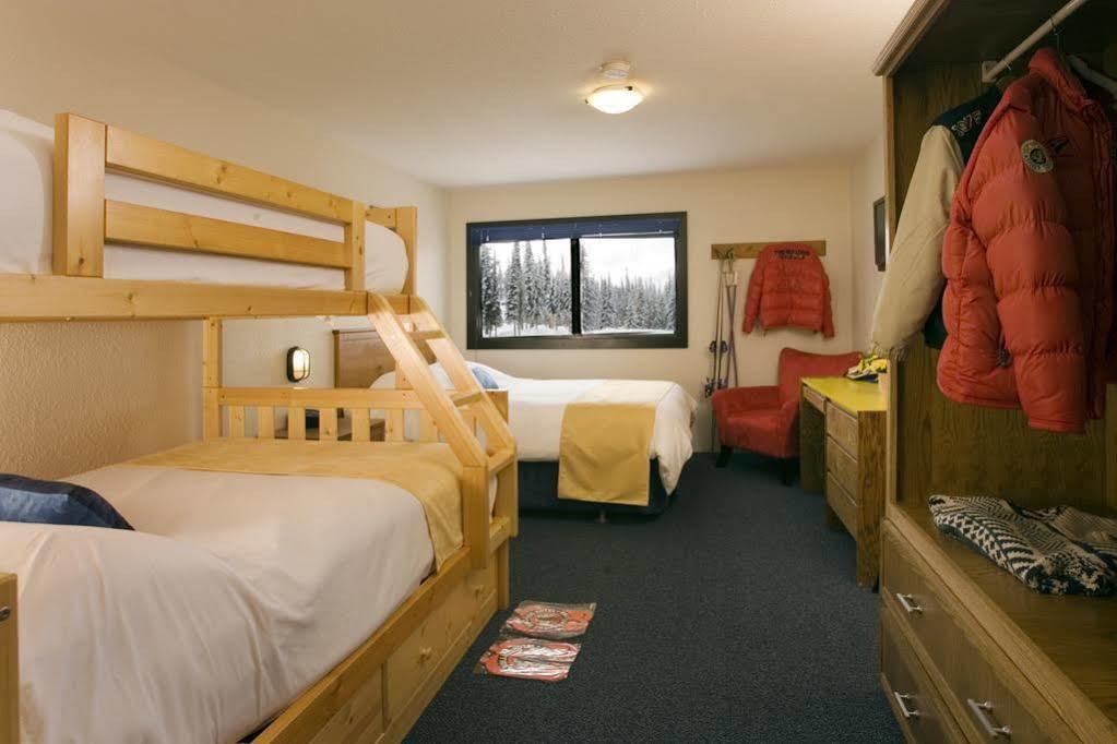 The Bulldog Hotel Силвер-Стар Экстерьер фото